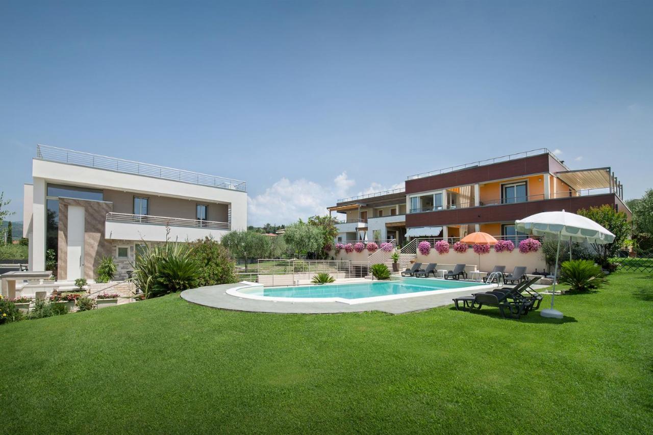 Villa Aurora-Holiday Home Apt3 Bardolino Kültér fotó