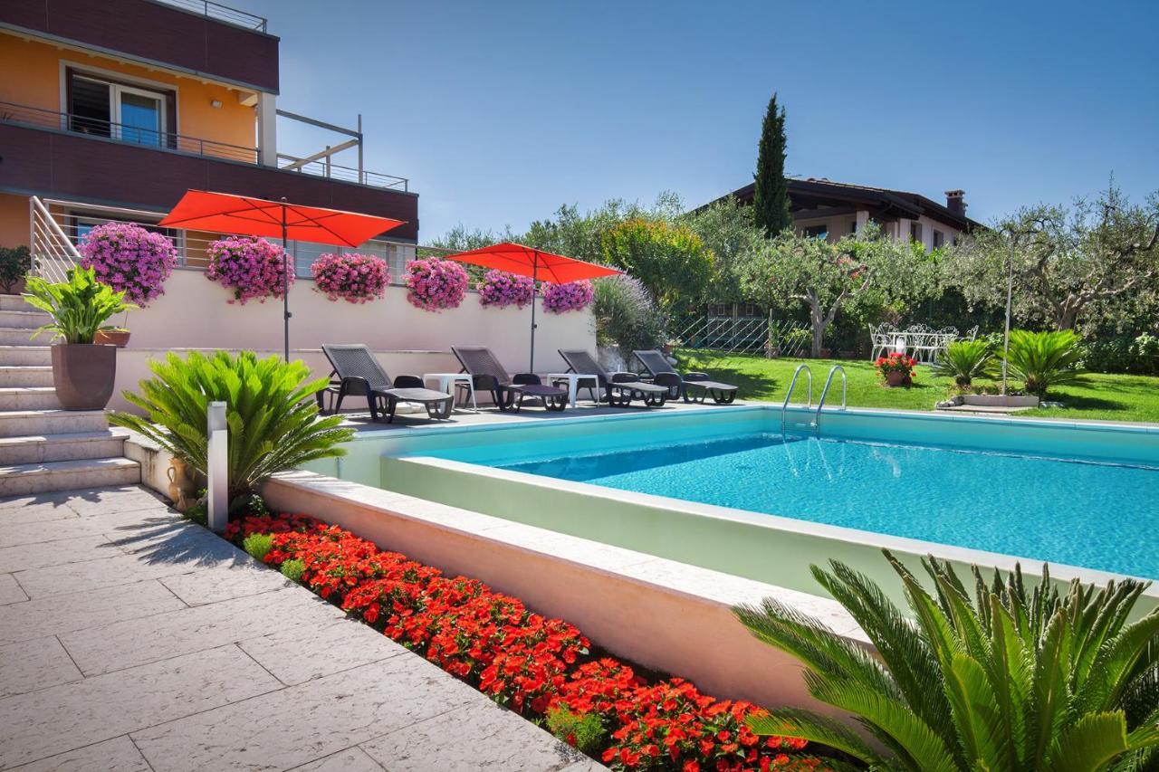 Villa Aurora-Holiday Home Apt3 Bardolino Kültér fotó